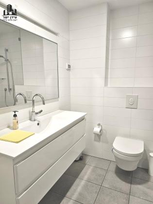 מנחם בגין 144, מע"ר צפוני