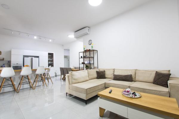 הרב אברהם קוק, השחר