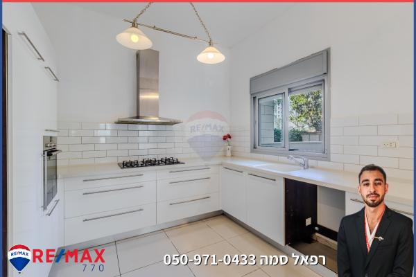 ספיר 18, רובע יזרעאל