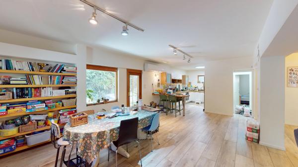 מוטה גור, אפקה