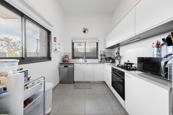 בשכונת בית בפארק