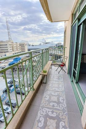 פוריה 12, נגה