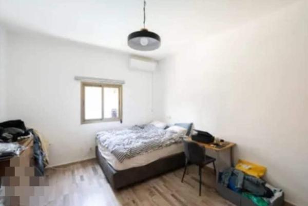 שביל הרקפת 53, רמת ישראל