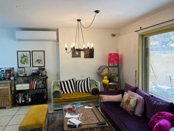 בשכונת נווה מגן