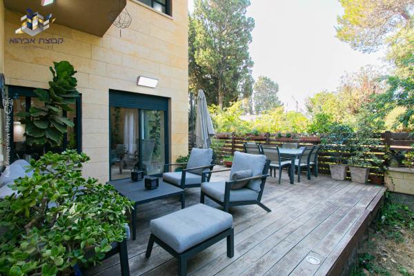 ירקון 38, שמבור