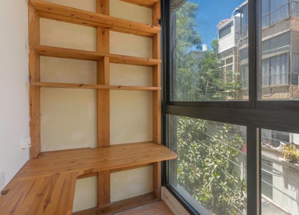 קרית ספר, לב תל אביב