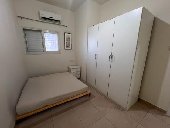 יד לבנים 67, נוה פז