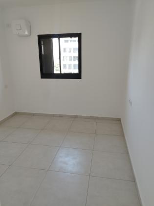 הגר"א 10, נוה שאנן