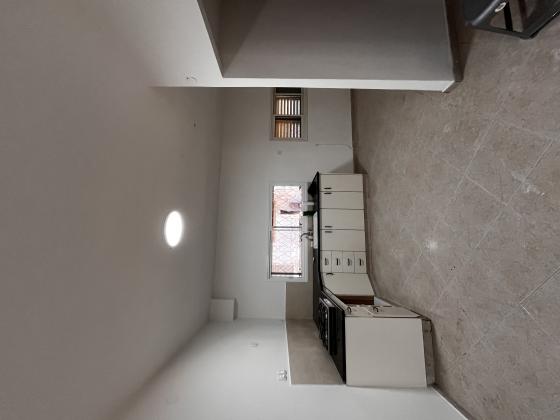 יעקב קנמון 5, מרכז העיר