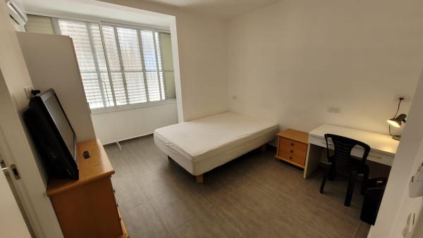 ההסתדרות 8, מרכז העיר