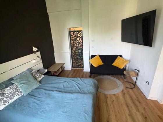 הלל 47, הדר עליון