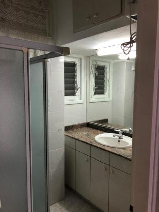 דנין 27, מרכז העיר