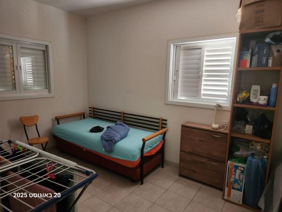 פייר קניג 8, נאות רחל