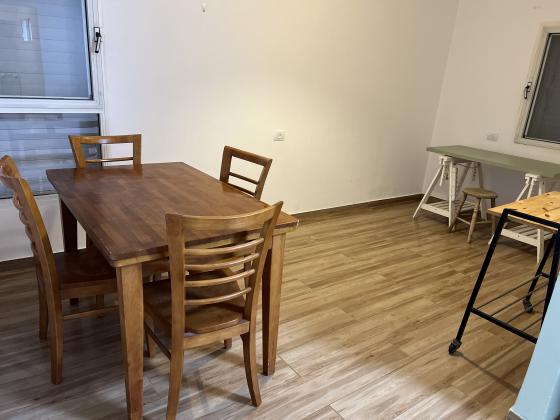 יהודה הלוי 6, נוף חרמון