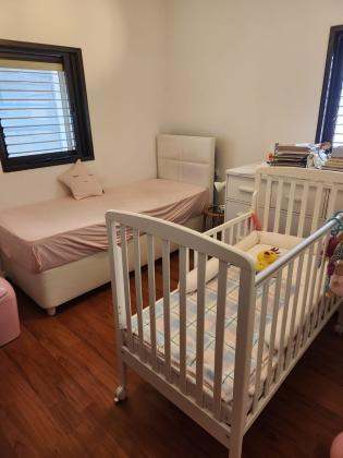 בר יוחאי 18, מתחם נגבה