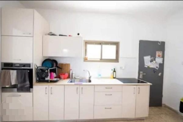 שביל הרקפת 53, רמת ישראל