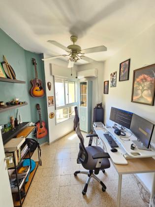 הצוללת דקר 2, גבעת אורנים