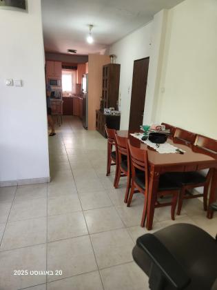 פייר קניג 8, נאות רחל