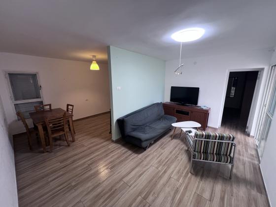 יהודה הלוי 6, נוף חרמון