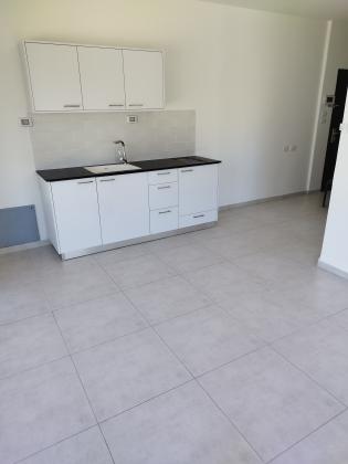 הגר"א 10, נוה שאנן