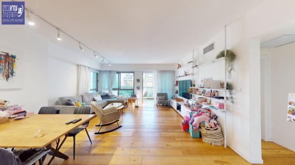 בילויה, כוכב הצפון