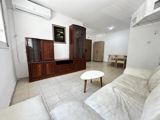 שבזי 15, נוה פז