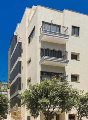 קרית ספר, לב תל אביב