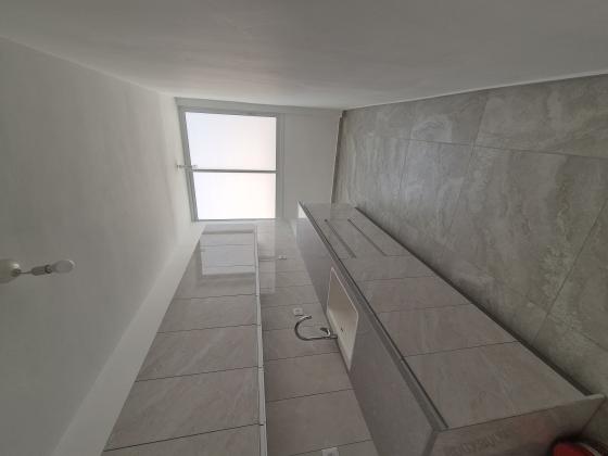 יצחק הלוי 38, גרין ועם