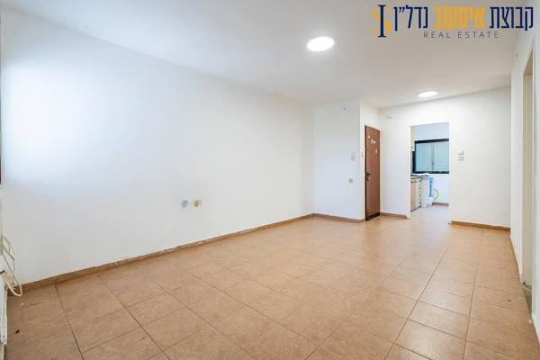 החלוץ, גבעת אולגה ג' ו-ד'