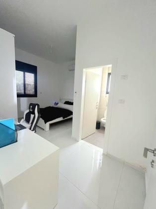 יהושע אזולאי 10