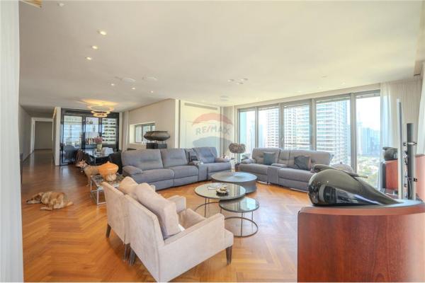 ניסים אלוני 12, פארק צמרת