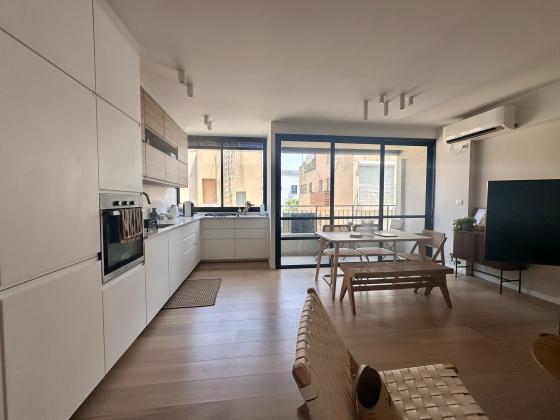 רש"י 9, לב תל אביב החלק המערבי