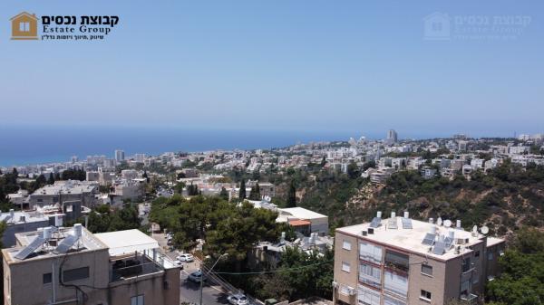 הקשת, כרמל ותיק