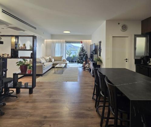 אמציהו המלך 3, נווה דוד