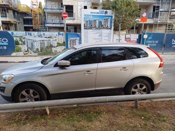 וולוו S60 (2010)