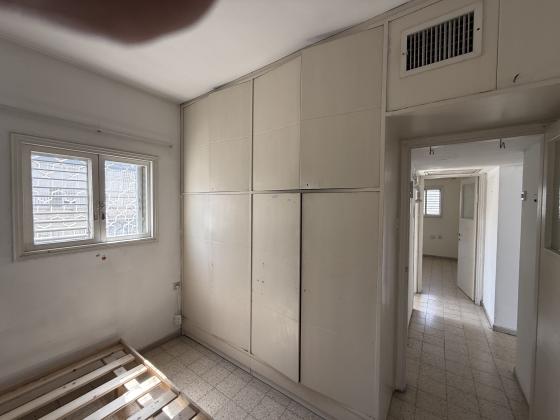 שרת 4, הצפון החדש סביבת כיכר המדינה