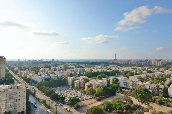 עקיבא אריה, הצפון החדש סביבת כיכר המדינה