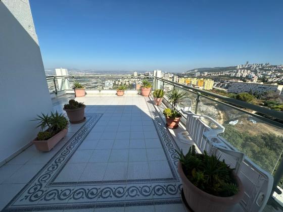 סנש חנה 22, רמת הדר