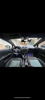 סיאט קופרה R 
מנוע 2.0 טורבו 265 מקורי
2012
 יד 06
 170,000 קמ