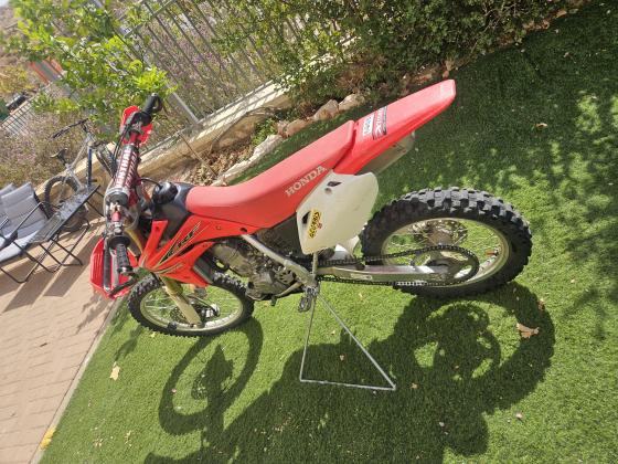אופנוע מיני בייק הונדה crf150r למכירה