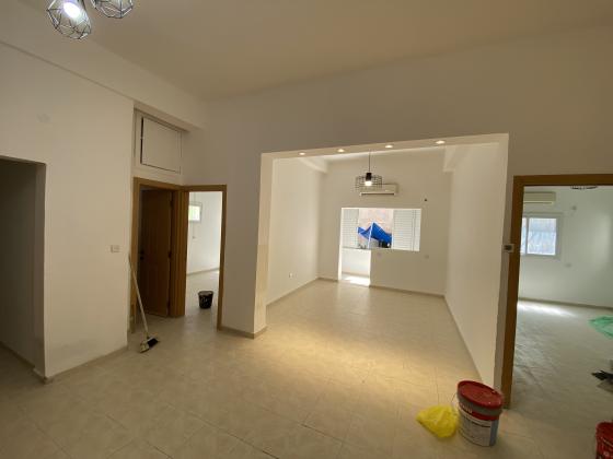 בן יהודה 41, הדר הכרמל