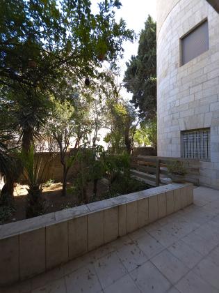 חזקיהו המלך 10, המושבה הגרמנית