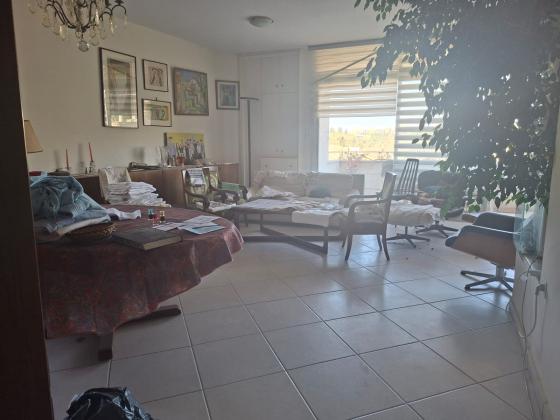 הרב ברלין, רסקו (גבעת הורדים)