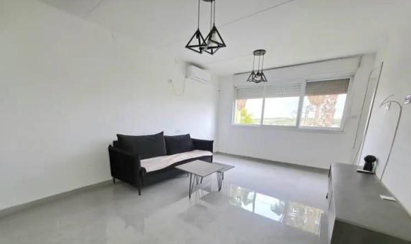 הרצוג 37, גבעת הרקפות