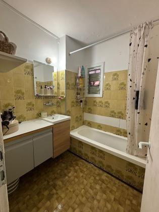 רמת הגולן 33, קריית שרת