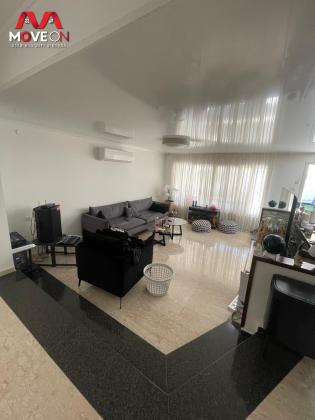 המגינים 7, דון יוסף הנשיא