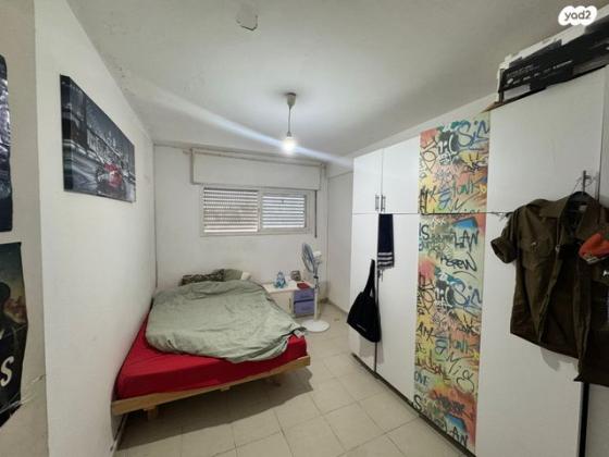 בן צבי 64, קרית חיים מזרחית