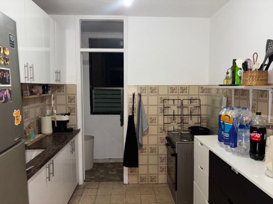 רמת הגולן 33, קריית שרת