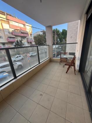 יוסף אהרונוביץ, קריית חזני