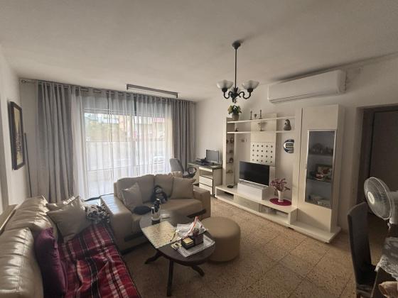 יוסף אהרונוביץ, קריית חזני